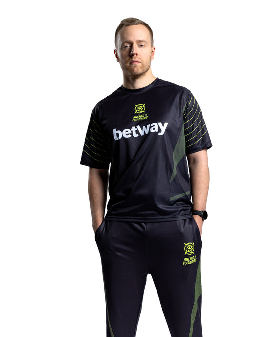 Shinobi Shozoku Jersey, a premium product from the Ninjas in Pyjamas merch shop. This stylish and performance-oriented jersey features the iconic Shinobi Shozoku design, making it a must-have for NIP fans who want to showcase their support for the team in a fashionable and functional way during matches and events.